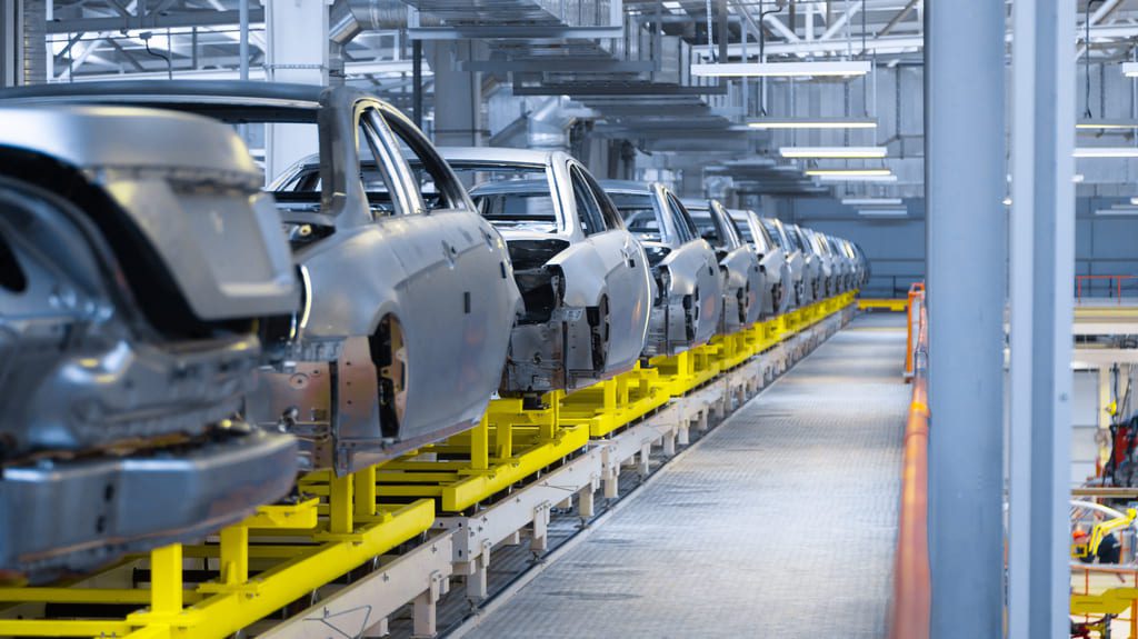 Nuevo León Commands Automotive Export